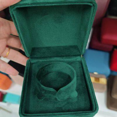 Customization Velvet Plush Luxury Jewelry/Watch Box With PU or Same Velvet Outside Plus Inner Light